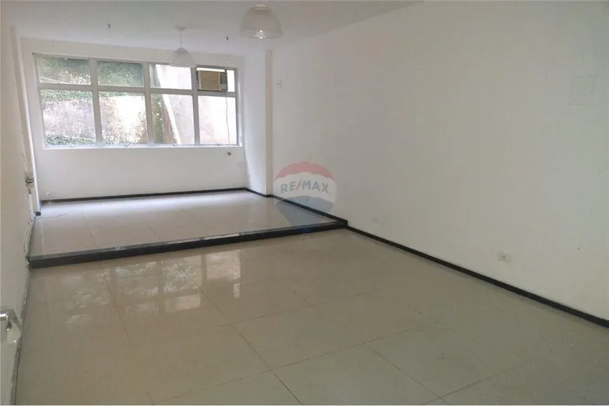 Foto 1 de Sala Comercial para alugar, 28m² em Centro, Petrópolis