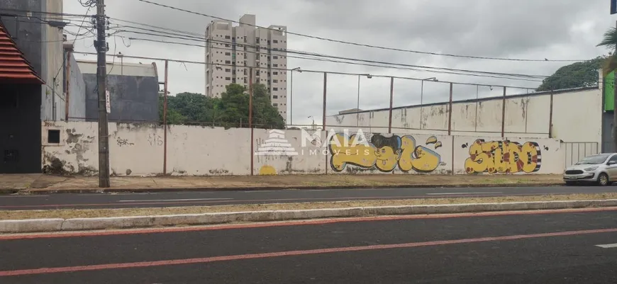 Foto 1 de Lote/Terreno para alugar, 1200m² em Santa Maria, Uberaba