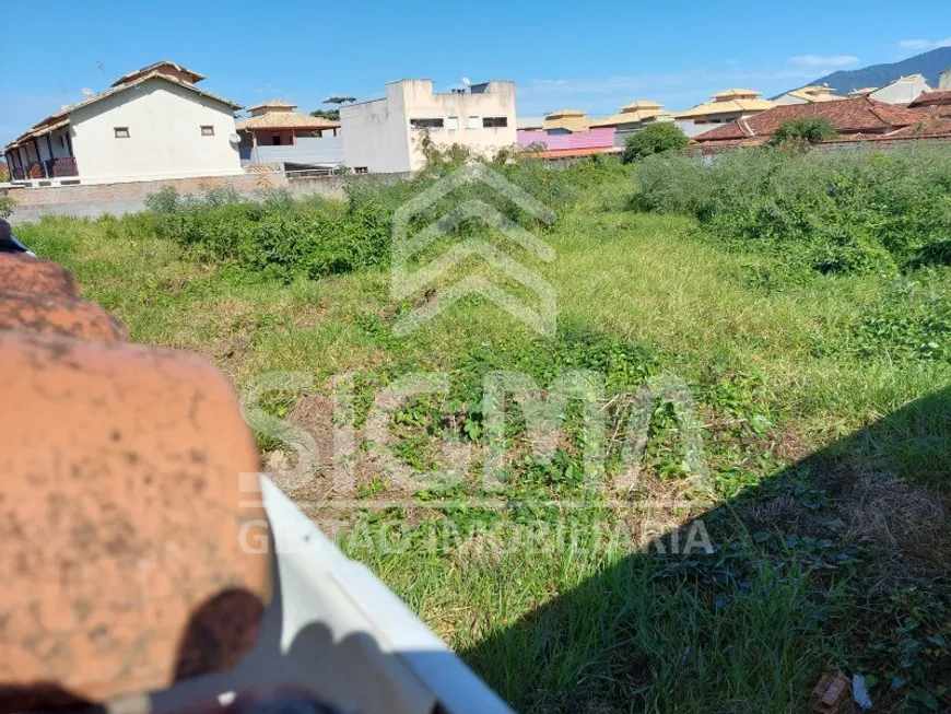 Foto 1 de Lote/Terreno à venda, 1800m² em Extensão do Bosque, Rio das Ostras