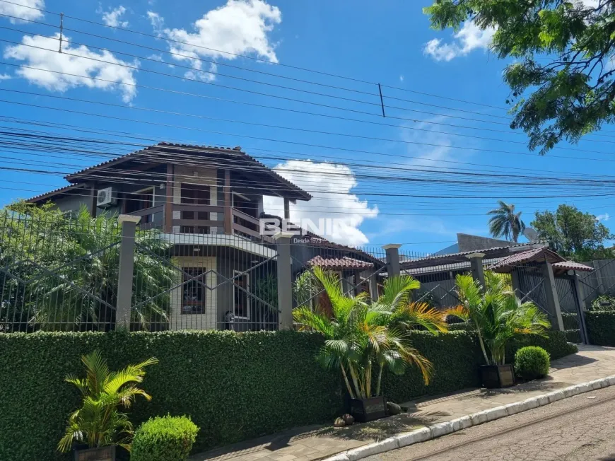 Foto 1 de Sobrado com 3 Quartos à venda, 250m² em Nossa Senhora das Graças, Canoas