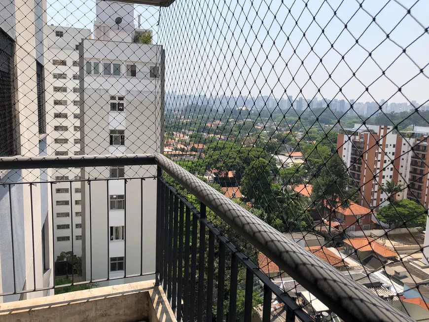 Foto 1 de Apartamento com 2 Quartos para alugar, 69m² em Vila Nova Conceição, São Paulo