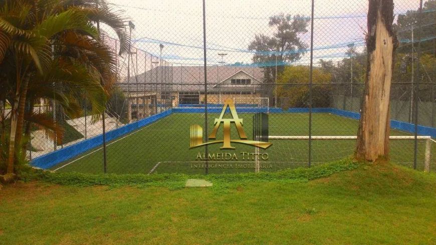 Casa de Condomínio na Alameda das Margaridas, Alphaville em Santana de