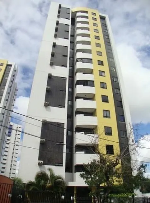 Foto 1 de Apartamento com 2 Quartos à venda, 56m² em Candelária, Natal
