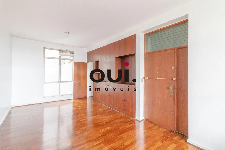 Foto 1 de Apartamento com 3 Quartos à venda, 130m² em Higienópolis, São Paulo