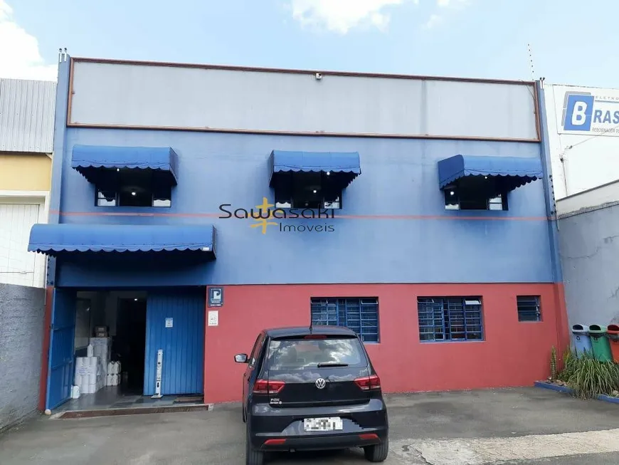 Foto 1 de Galpão/Depósito/Armazém à venda, 220m² em Xaxim, Curitiba