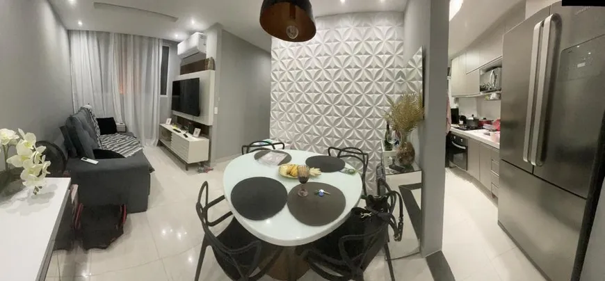 Foto 1 de Apartamento com 3 Quartos à venda, 55m² em Vargem Pequena, Rio de Janeiro