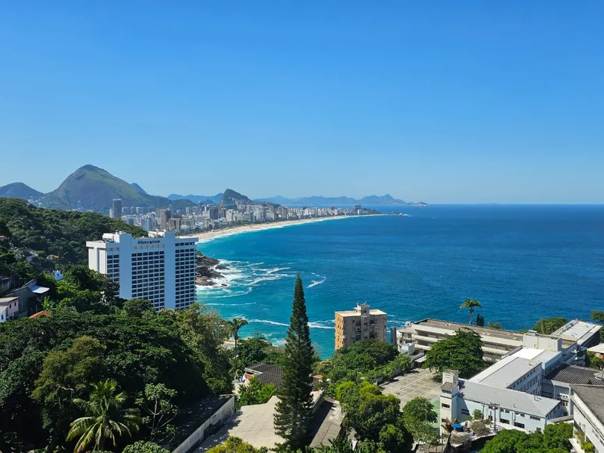 Foto 1 de Apartamento com 3 Quartos para venda ou aluguel, 136m² em Vidigal, Rio de Janeiro