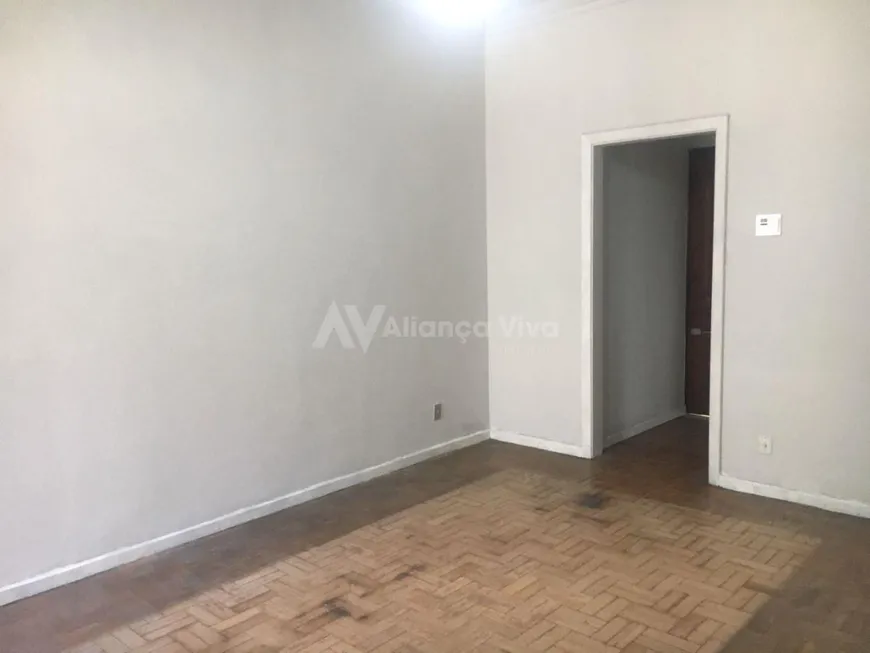 Foto 1 de Apartamento com 2 Quartos à venda, 70m² em Botafogo, Rio de Janeiro