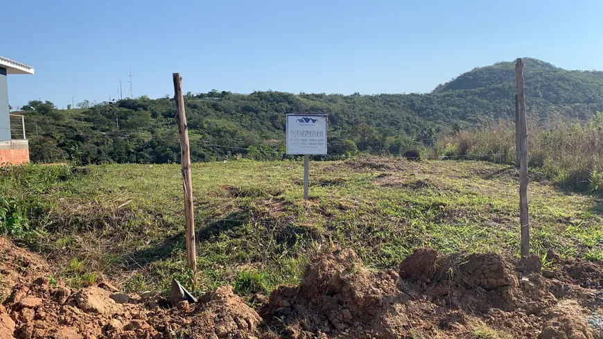 Foto 1 de Lote/Terreno à venda, 600m² em Jacaroá, Maricá