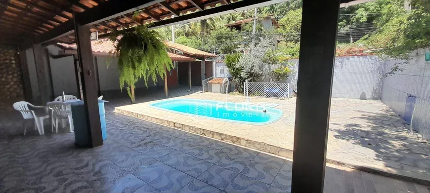 Foto 1 de Casa com 4 Quartos à venda, 170m² em Itaipu, Niterói