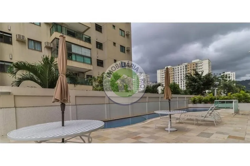 Foto 1 de Apartamento com 3 Quartos à venda, 82m² em Jacarepaguá, Rio de Janeiro