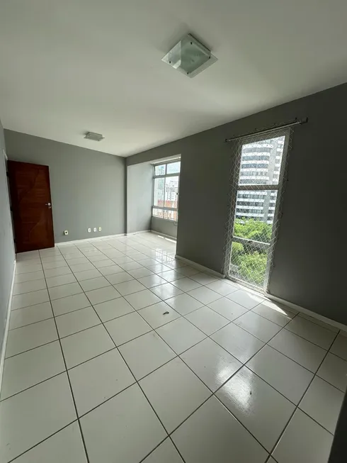 Foto 1 de Apartamento com 2 Quartos para alugar, 80m² em Jardim Apipema, Salvador