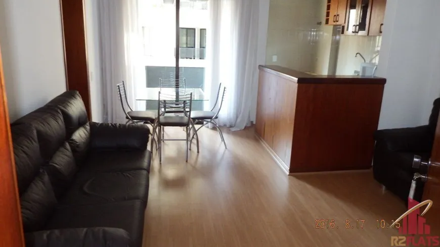 Foto 1 de Flat com 1 Quarto para alugar, 52m² em Moema, São Paulo