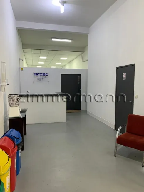 Foto 1 de Sala Comercial à venda, 180m² em Vila Romana, São Paulo