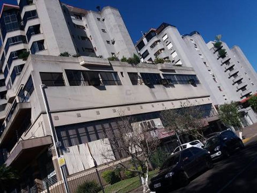 Foto 1 de Sala Comercial para alugar, 45m² em Vila Ipiranga, Porto Alegre