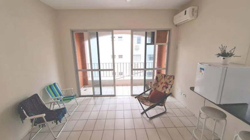 Foto 1 de Apartamento com 1 Quarto à venda, 55m² em Pitangueiras, Guarujá