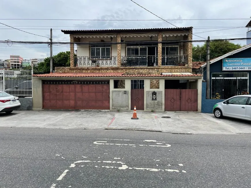 Foto 1 de Apartamento com 3 Quartos à venda, 179m² em Cacuia, Rio de Janeiro