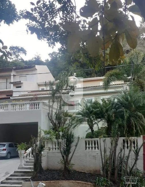 Foto 1 de Casa com 3 Quartos à venda, 480m² em Colinas do Ermitage, Campinas