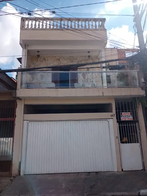 Foto 1 de Casa com 2 Quartos à venda, 125m² em Jardim Silvio Sampaio, Taboão da Serra