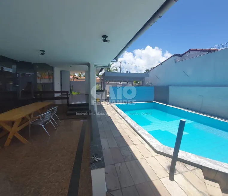 Foto 1 de Casa com 6 Quartos à venda, 443m² em Capim Macio, Natal