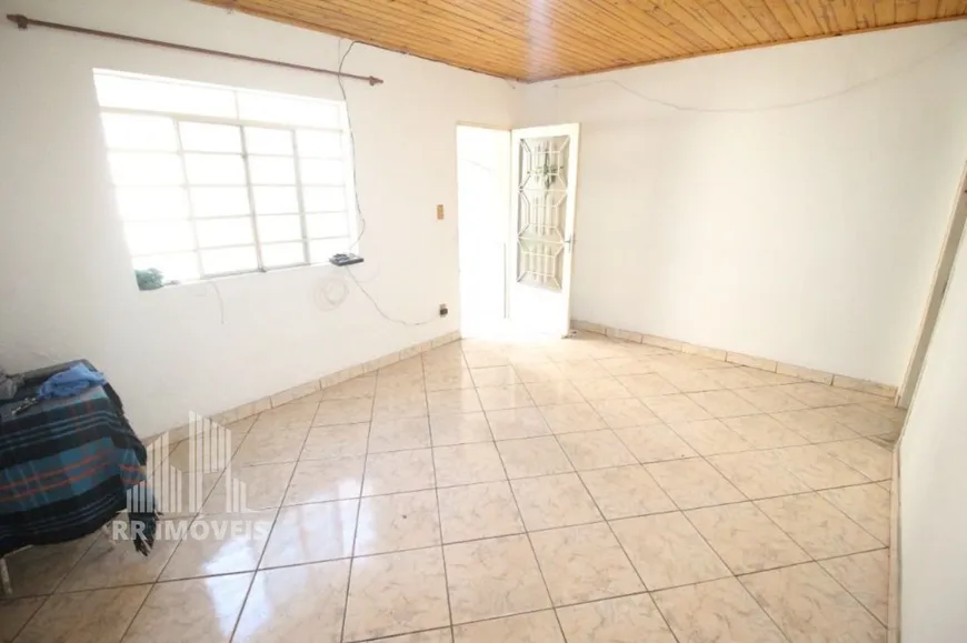 Foto 1 de Lote/Terreno à venda, 197m² em Centro, Carapicuíba