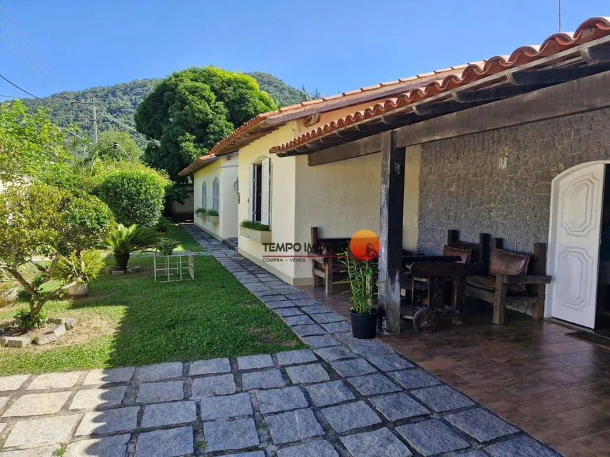 Foto 1 de Casa com 4 Quartos à venda, 280m² em Maralegre, Niterói