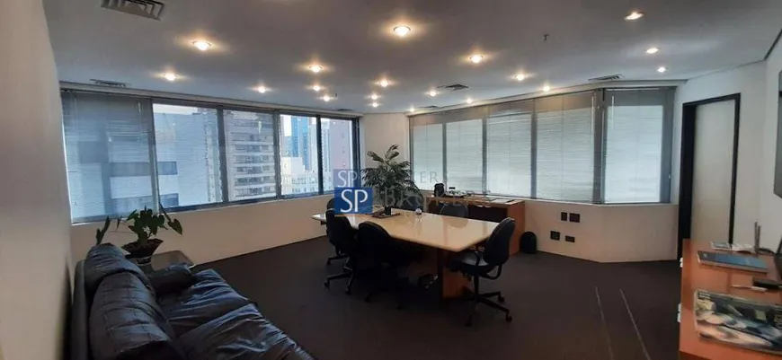 Foto 1 de Sala Comercial para alugar, 300m² em Itaim Bibi, São Paulo