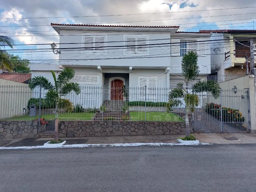 Foto 1 de Casa com 4 Quartos à venda, 350m² em Laranjal, Volta Redonda