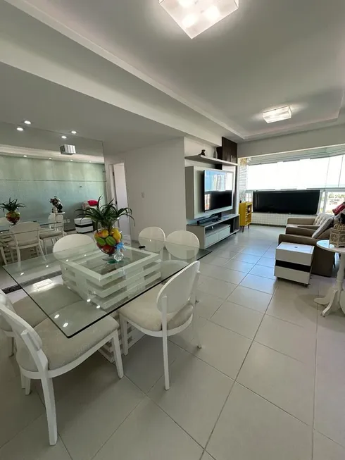 Foto 1 de Apartamento com 3 Quartos à venda, 80m² em Atalaia, Aracaju