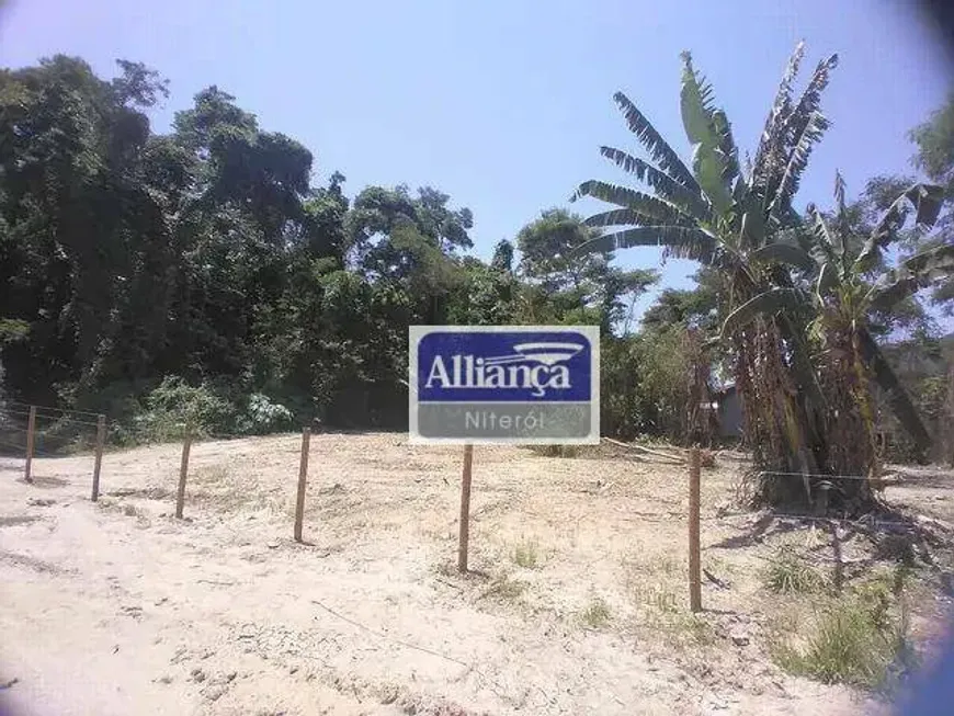 Foto 1 de Lote/Terreno à venda, 460m² em Engenho do Mato, Niterói