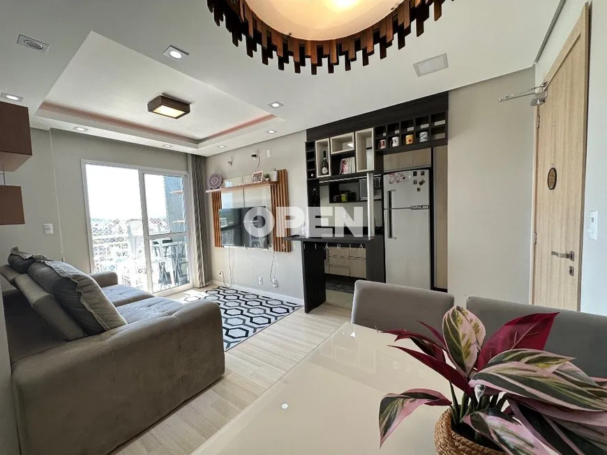 Foto 1 de Apartamento com 2 Quartos à venda, 59m² em Igara, Canoas