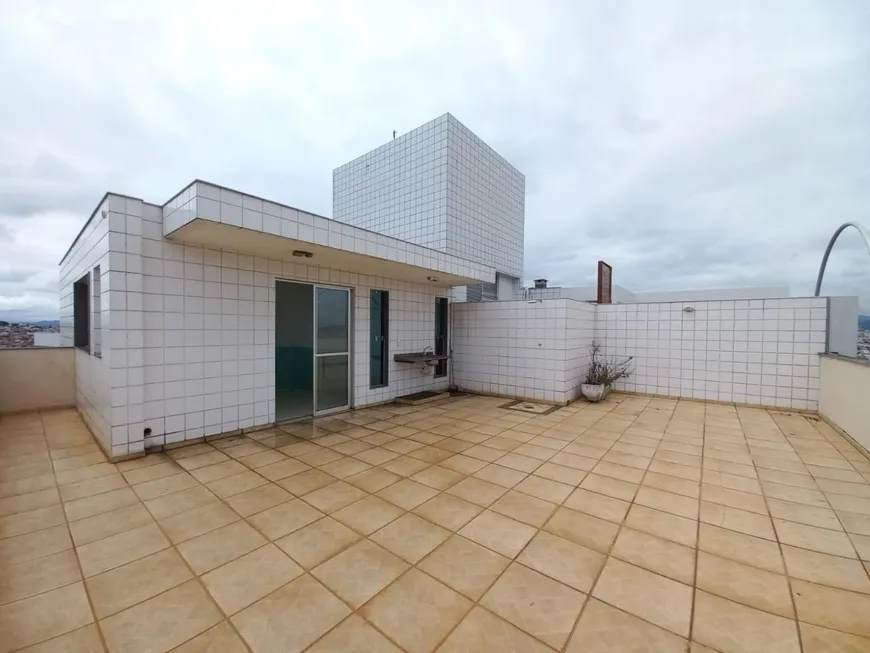 Foto 1 de Cobertura com 4 Quartos à venda, 268m² em Caiçaras, Belo Horizonte