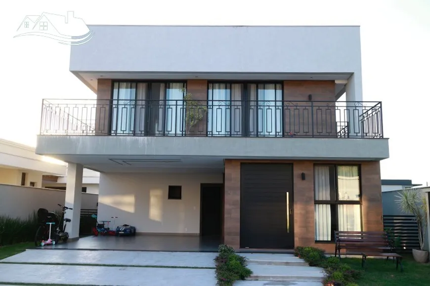 Foto 1 de Casa de Condomínio com 4 Quartos à venda, 299m² em Areias, Camboriú