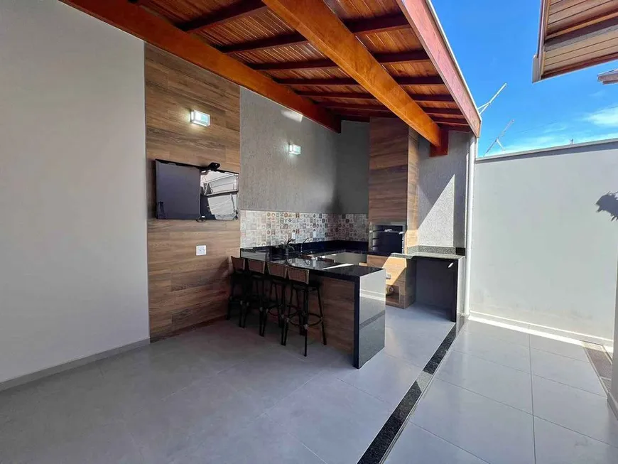 Foto 1 de Casa com 2 Quartos à venda, 120m² em Vila Jardini, Sorocaba