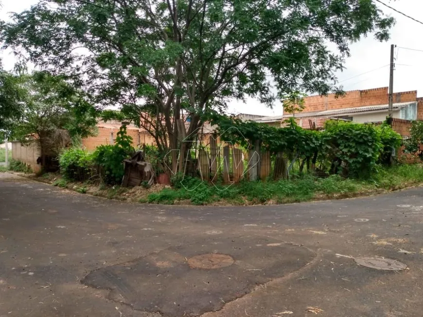 Foto 1 de Lote/Terreno à venda, 220m² em Jardim Indaiá, Araraquara