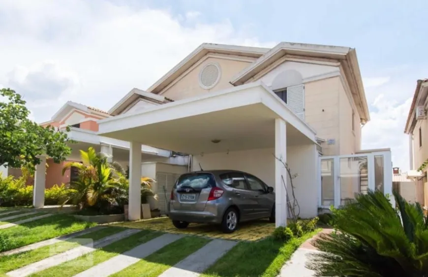 Foto 1 de Casa de Condomínio com 3 Quartos à venda, 180m² em Tamboré, Santana de Parnaíba