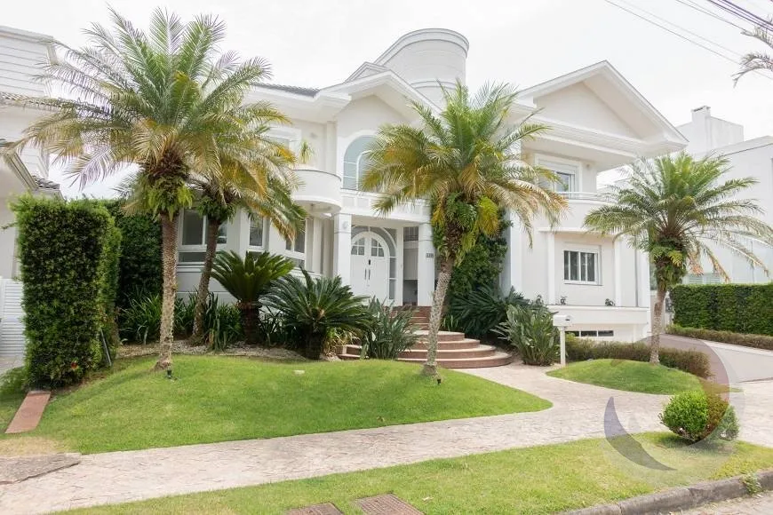 Foto 1 de Casa com 5 Quartos à venda, 627m² em Jurerê, Florianópolis