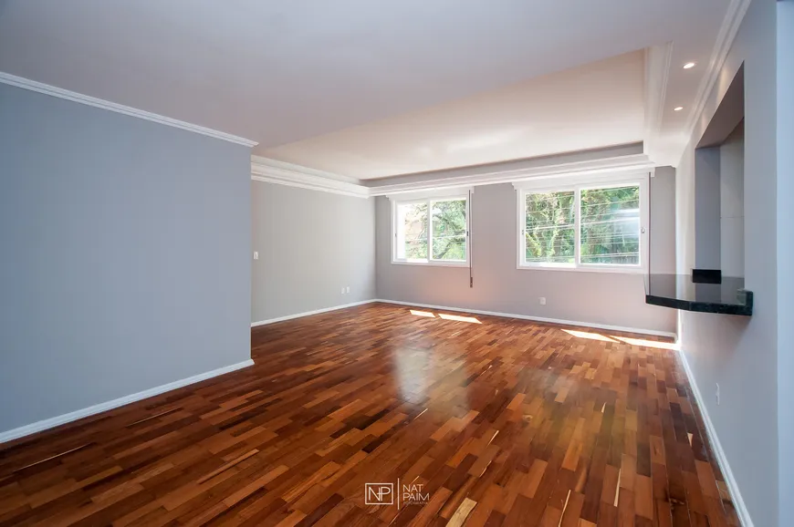 Foto 1 de Apartamento com 3 Quartos à venda, 117m² em Rio Branco, Porto Alegre