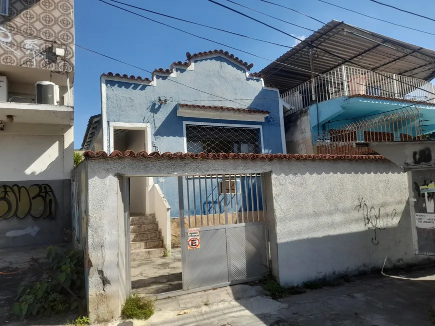 Foto 1 de Casa com 2 Quartos à venda, 120m² em Encantado, Rio de Janeiro