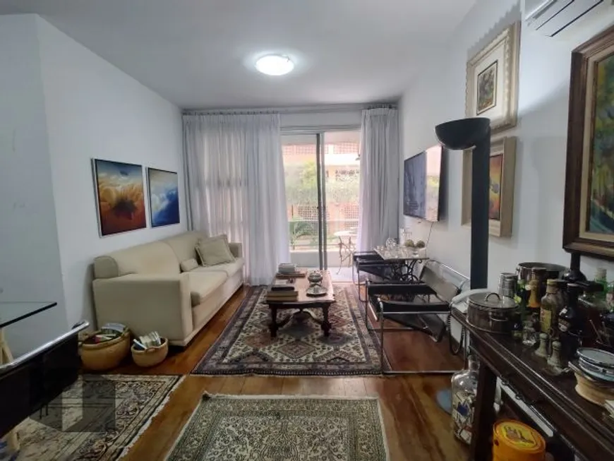 Foto 1 de Apartamento com 3 Quartos à venda, 125m² em Lagoa, Rio de Janeiro