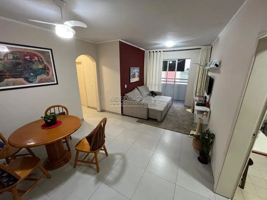 Foto 1 de Apartamento com 2 Quartos à venda, 67m² em Córrego Grande, Florianópolis