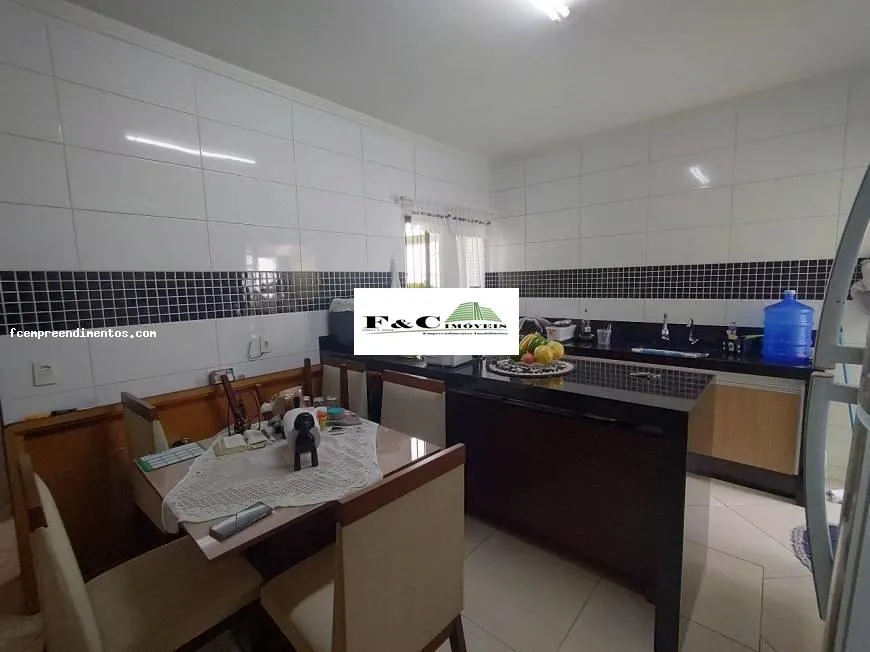 Foto 1 de Casa com 2 Quartos à venda, 137m² em VILA LIMEIRANEA, Limeira