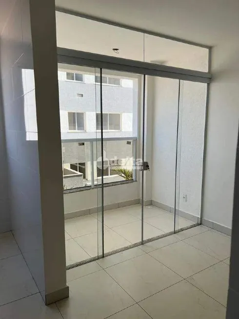 Foto 1 de Apartamento com 2 Quartos à venda, 50m² em Granja Marileusa , Uberlândia