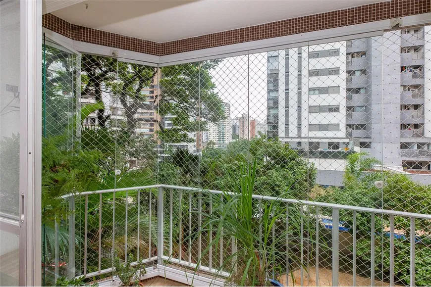 Foto 1 de Apartamento com 3 Quartos à venda, 90m² em Campo Belo, São Paulo