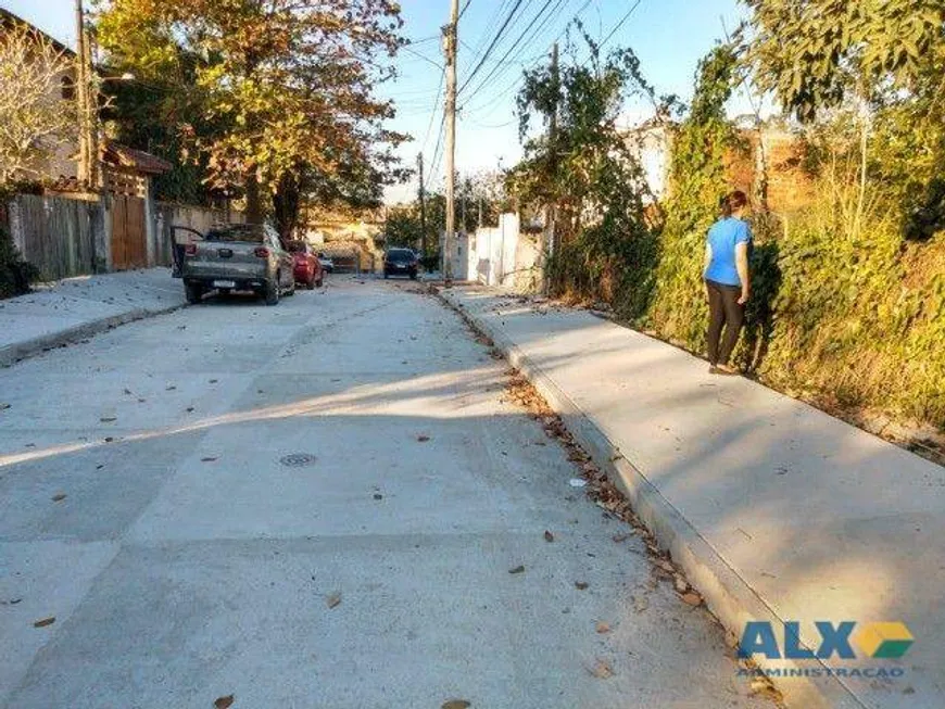 Foto 1 de Lote/Terreno à venda, 675m² em Maria Paula, Niterói