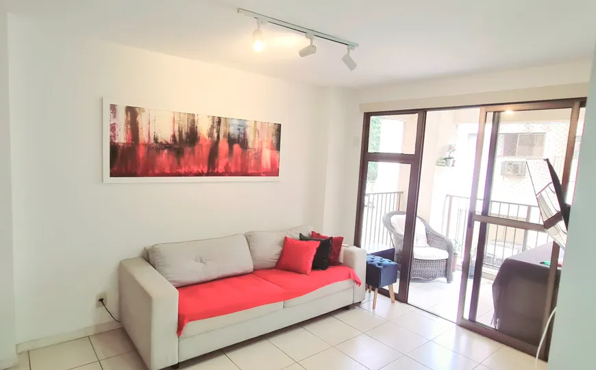 Foto 1 de Apartamento com 2 Quartos à venda, 68m² em Gragoatá, Niterói