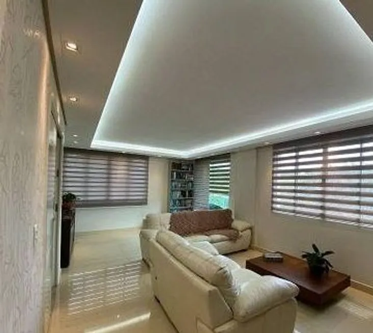 Foto 1 de Apartamento com 3 Quartos à venda, 212m² em Castelo, Belo Horizonte