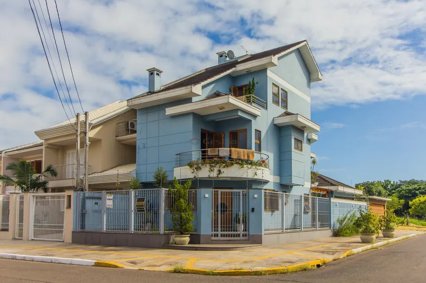 Foto 1 de Casa com 3 Quartos à venda, 231m² em Centro, Canoas