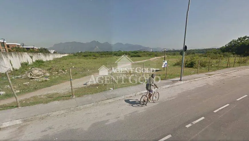 Foto 1 de Lote/Terreno à venda, 20000m² em Barra da Tijuca, Rio de Janeiro