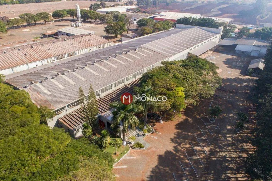 Foto 1 de Galpão/Depósito/Armazém à venda, 6882m² em Cilo 3, Londrina